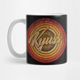 arjunthemaniac,circle vintage retro faded kyuss Mug